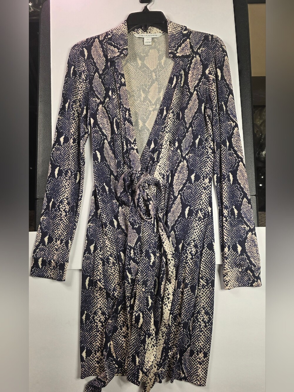 Diane von Furstenberg DVF New Jeanne Two Mini Silk Snake Wrap Dress 6